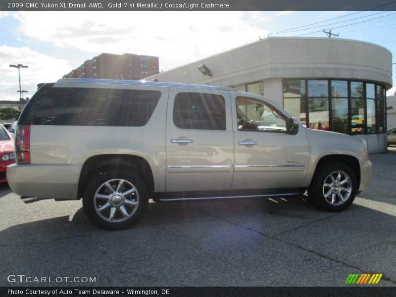 Gold Mist Metallic / Cocoa/Light Cashmere 2009 GMC Yukon XL Denali AWD