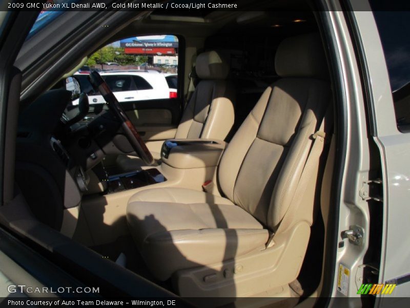 Gold Mist Metallic / Cocoa/Light Cashmere 2009 GMC Yukon XL Denali AWD