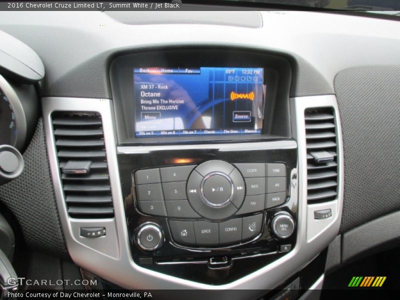 Summit White / Jet Black 2016 Chevrolet Cruze Limited LT