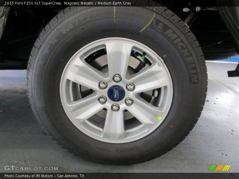Magnetic Metallic / Medium Earth Gray 2015 Ford F150 XLT SuperCrew
