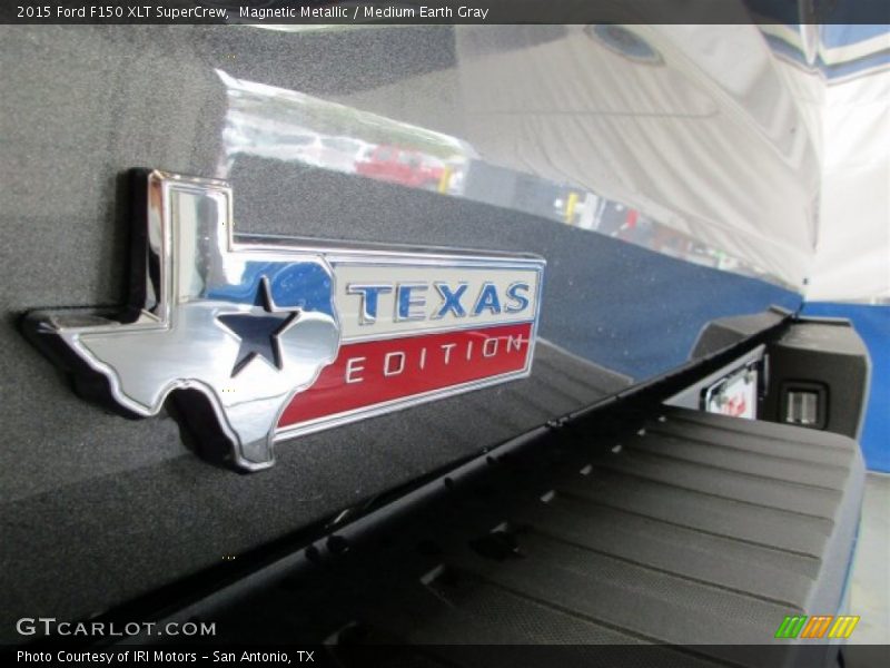 Magnetic Metallic / Medium Earth Gray 2015 Ford F150 XLT SuperCrew