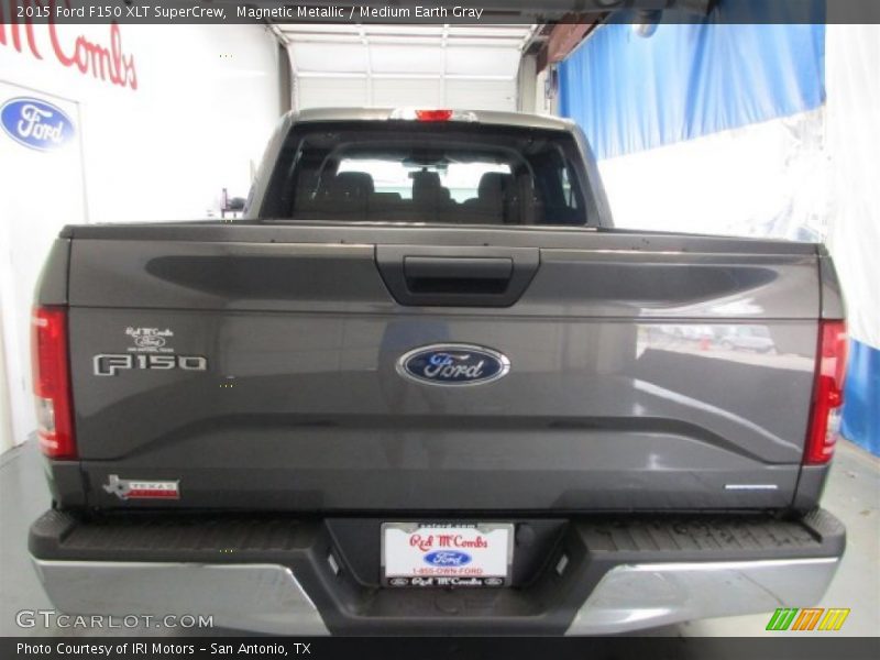 Magnetic Metallic / Medium Earth Gray 2015 Ford F150 XLT SuperCrew