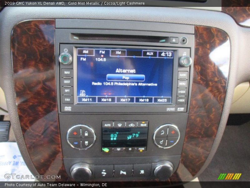 Gold Mist Metallic / Cocoa/Light Cashmere 2009 GMC Yukon XL Denali AWD