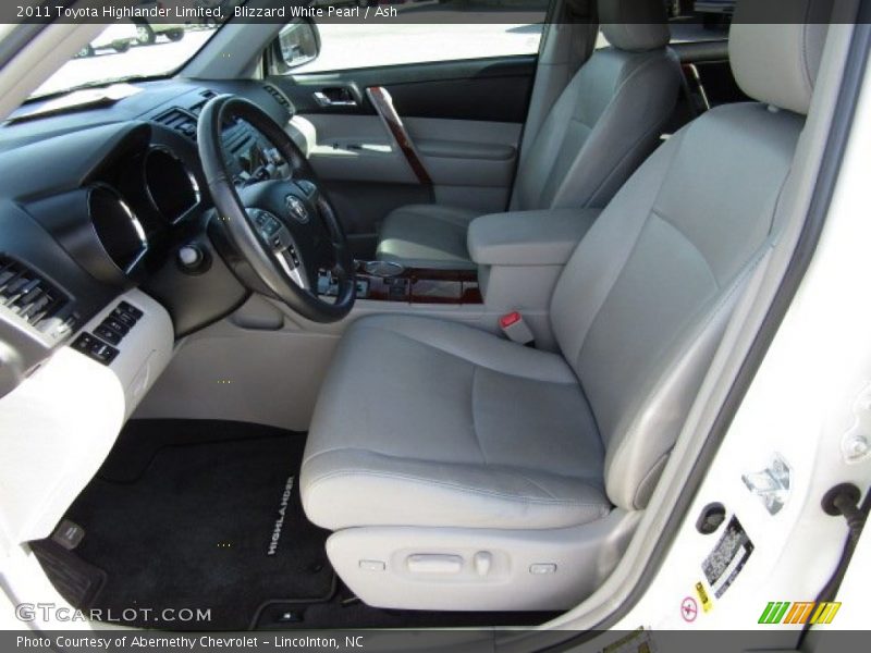 Blizzard White Pearl / Ash 2011 Toyota Highlander Limited