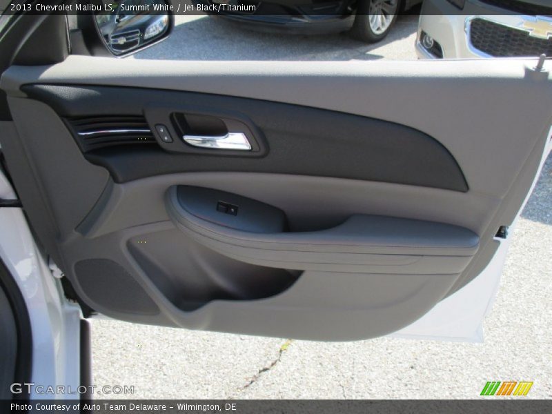 Summit White / Jet Black/Titanium 2013 Chevrolet Malibu LS