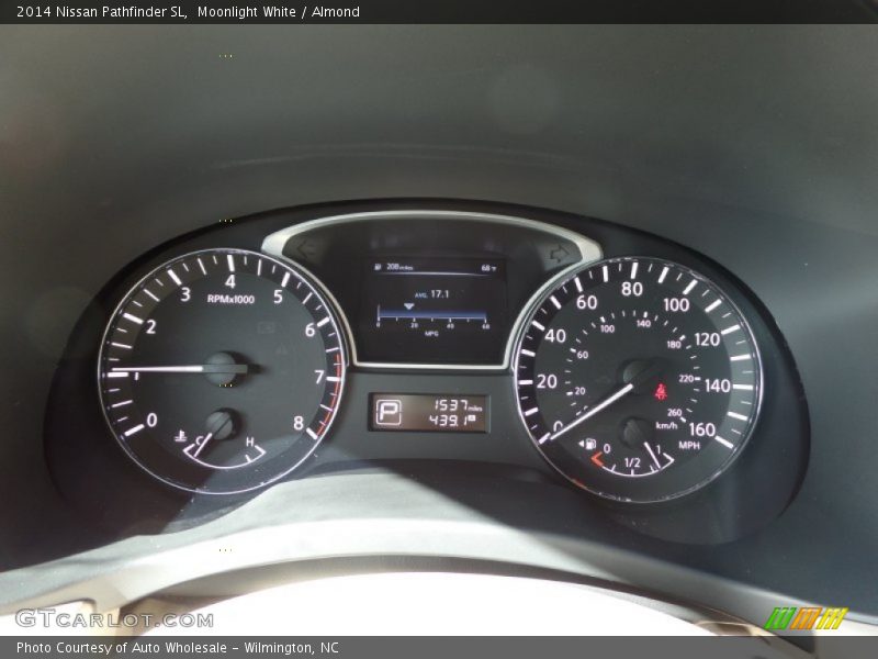 Moonlight White / Almond 2014 Nissan Pathfinder SL