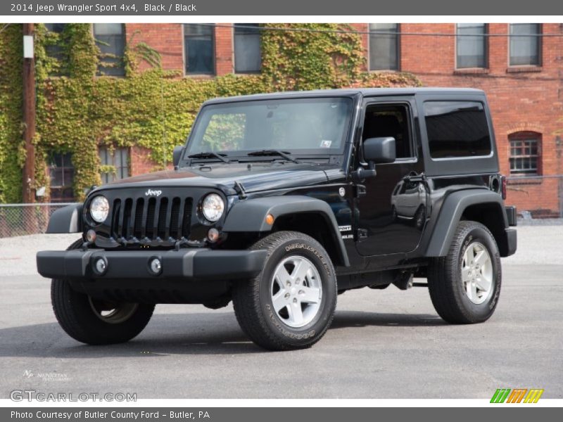 Front 3/4 View of 2014 Wrangler Sport 4x4