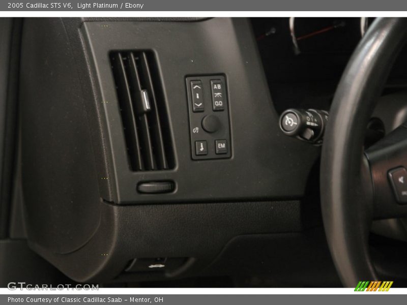 Light Platinum / Ebony 2005 Cadillac STS V6