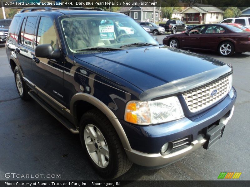 Front 3/4 View of 2004 Explorer Eddie Bauer 4x4