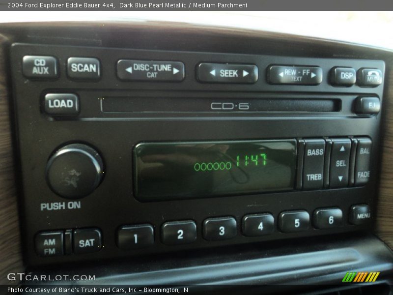 Dark Blue Pearl Metallic / Medium Parchment 2004 Ford Explorer Eddie Bauer 4x4