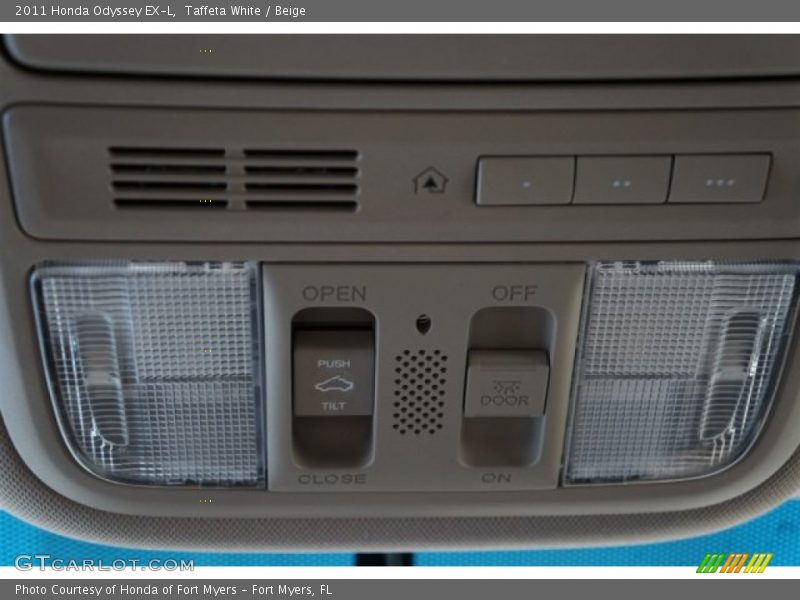 Taffeta White / Beige 2011 Honda Odyssey EX-L