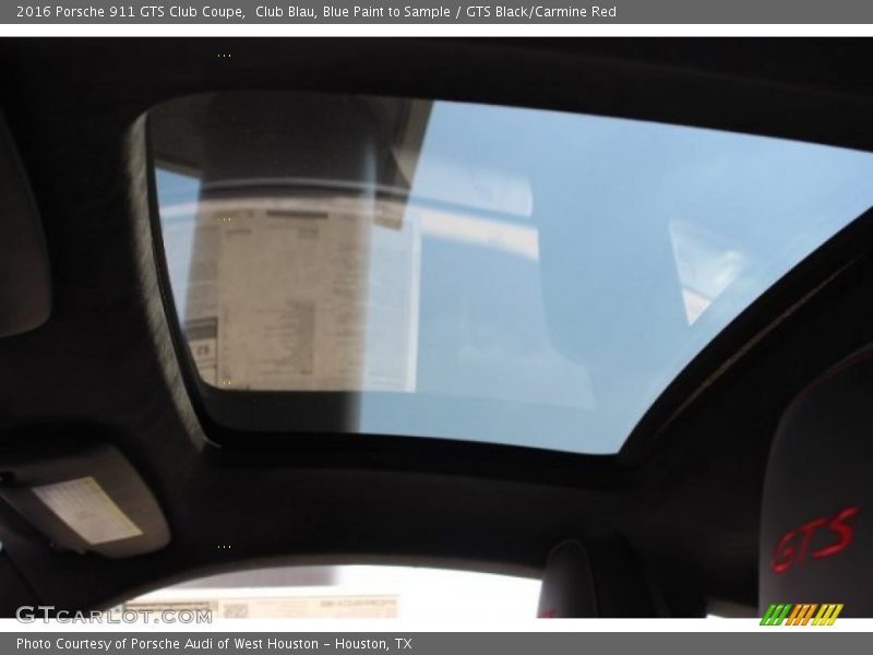 Sunroof of 2016 911 GTS Club Coupe