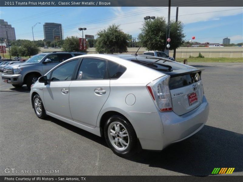 Classic Silver Metallic / Bisque 2011 Toyota Prius Hybrid IV