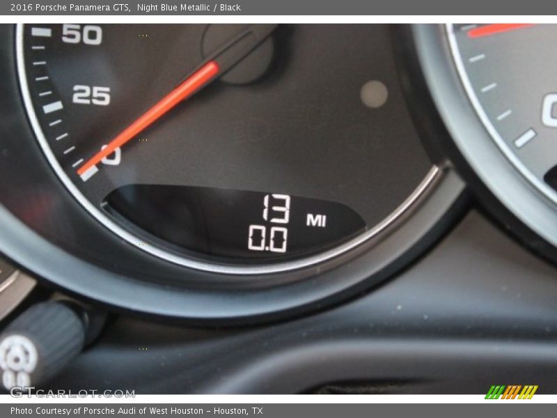 Night Blue Metallic / Black 2016 Porsche Panamera GTS