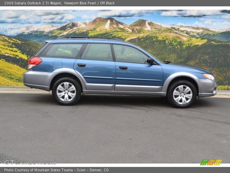 Newport Blue Pearl / Off Black 2009 Subaru Outback 2.5i Wagon