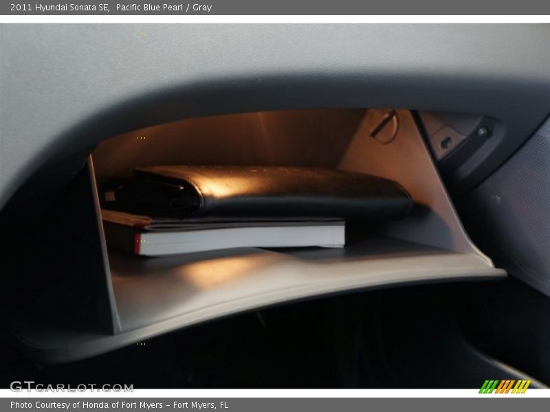 Pacific Blue Pearl / Gray 2011 Hyundai Sonata SE