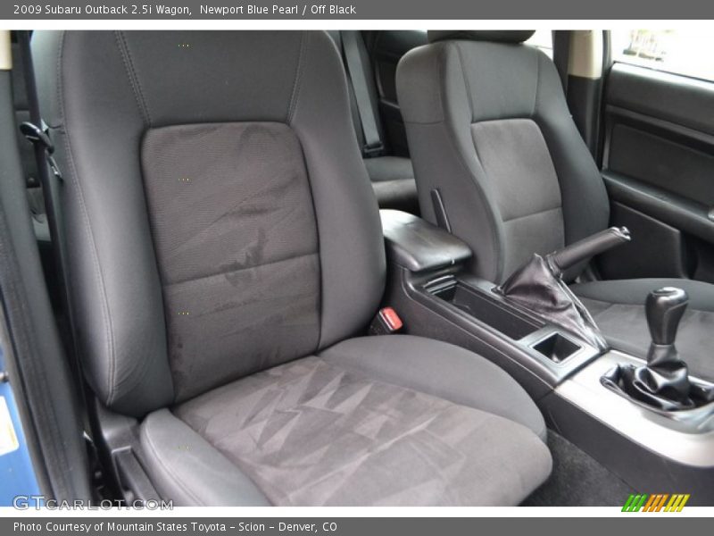 Newport Blue Pearl / Off Black 2009 Subaru Outback 2.5i Wagon