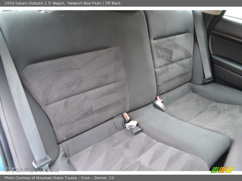 Newport Blue Pearl / Off Black 2009 Subaru Outback 2.5i Wagon