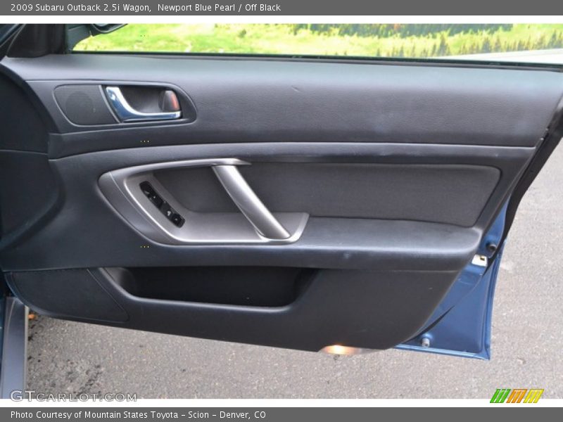 Newport Blue Pearl / Off Black 2009 Subaru Outback 2.5i Wagon