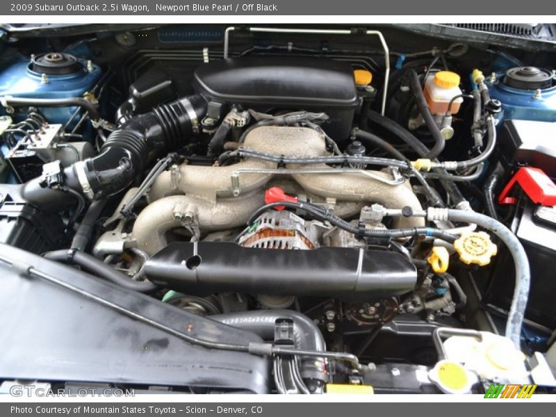 Newport Blue Pearl / Off Black 2009 Subaru Outback 2.5i Wagon