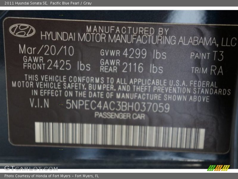 Pacific Blue Pearl / Gray 2011 Hyundai Sonata SE