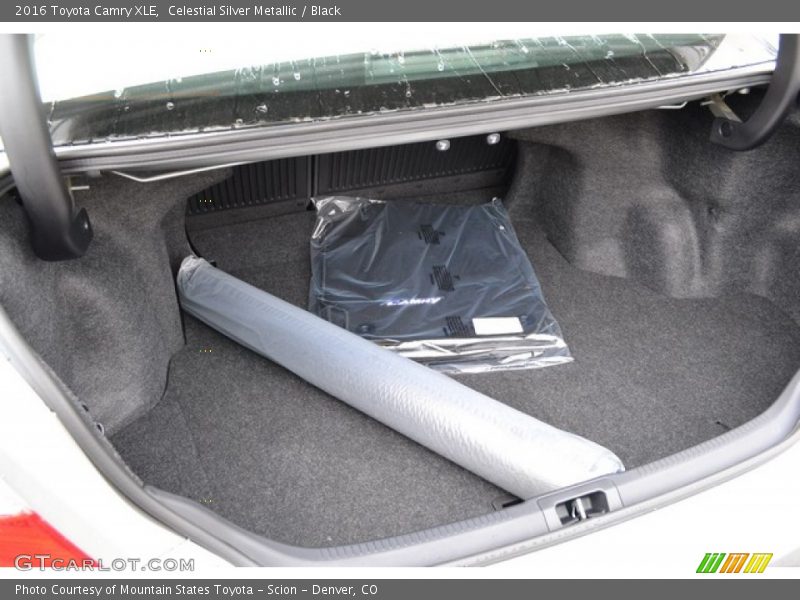 Celestial Silver Metallic / Black 2016 Toyota Camry XLE