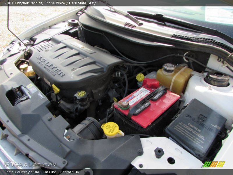 Stone White / Dark Slate Gray 2004 Chrysler Pacifica