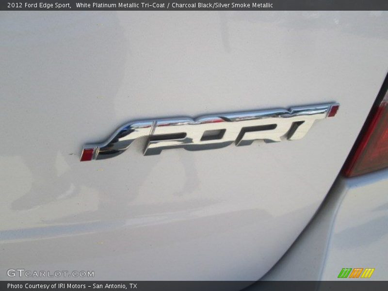 White Platinum Metallic Tri-Coat / Charcoal Black/Silver Smoke Metallic 2012 Ford Edge Sport