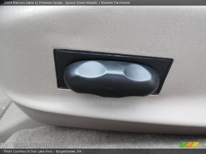 Spruce Green Metallic / Medium Parchment 2004 Mercury Sable LS Premium Sedan