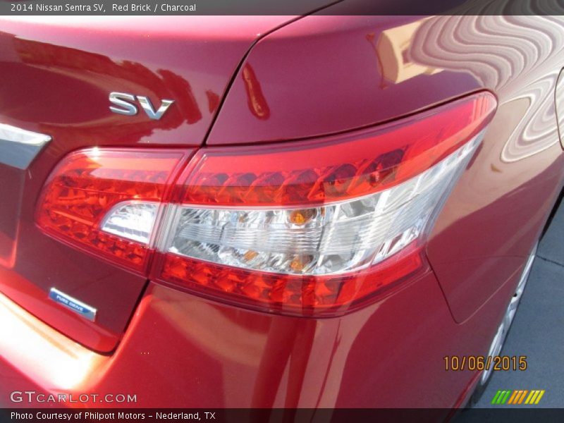Red Brick / Charcoal 2014 Nissan Sentra SV