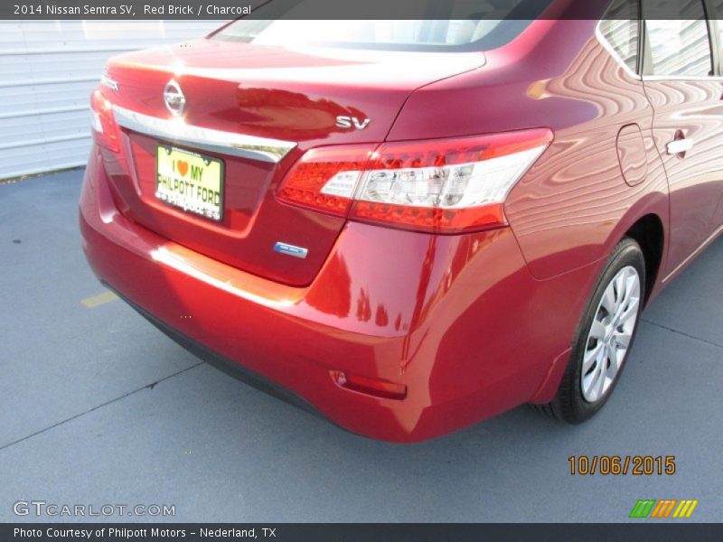 Red Brick / Charcoal 2014 Nissan Sentra SV