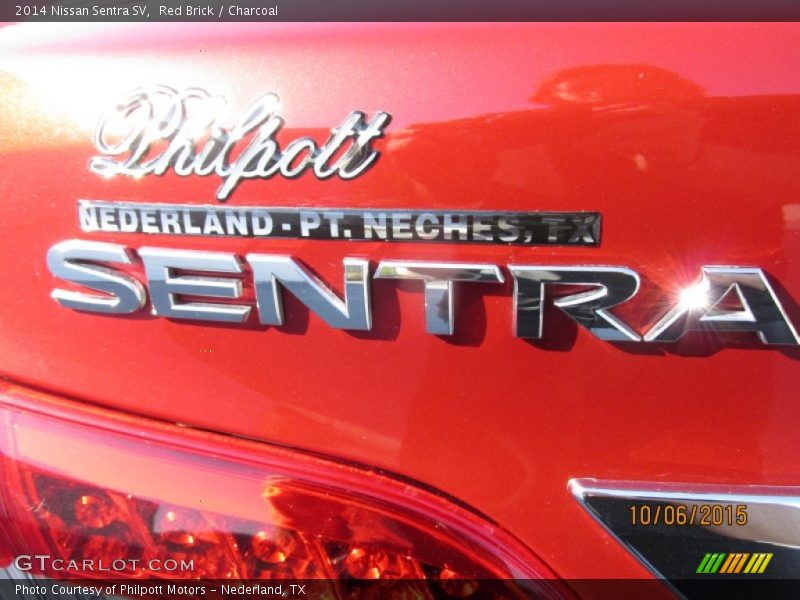 Red Brick / Charcoal 2014 Nissan Sentra SV