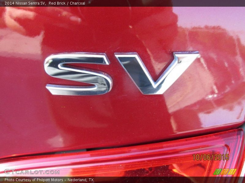 Red Brick / Charcoal 2014 Nissan Sentra SV