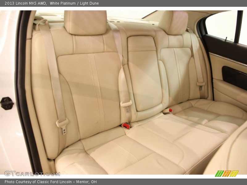 White Platinum / Light Dune 2013 Lincoln MKS AWD