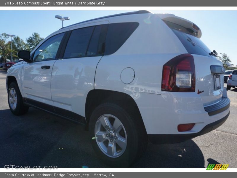 Bright White / Dark Slate Gray 2016 Jeep Compass Sport