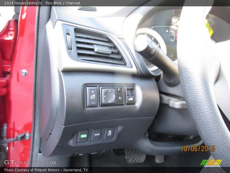 Red Brick / Charcoal 2014 Nissan Sentra SV