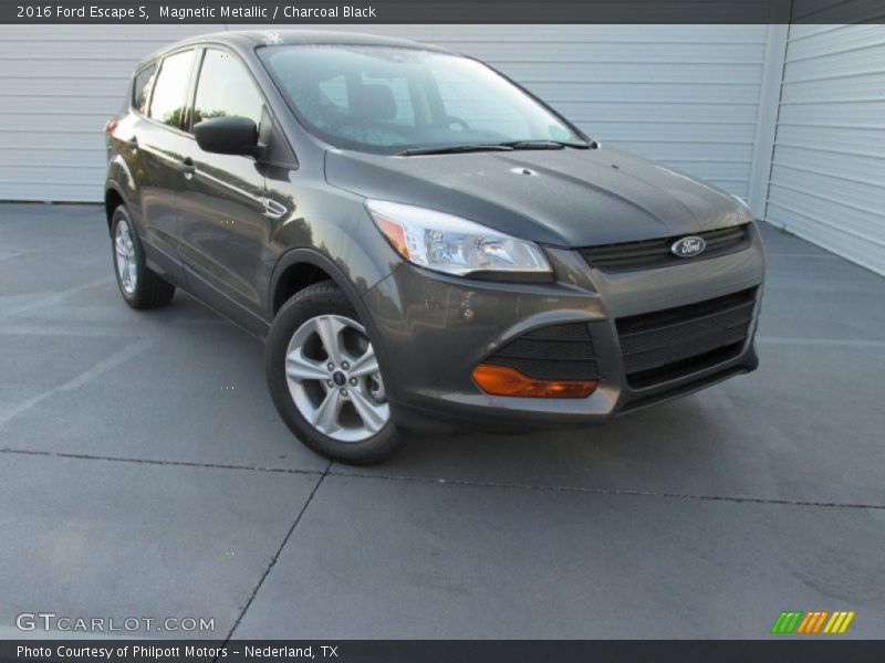 Magnetic Metallic / Charcoal Black 2016 Ford Escape S