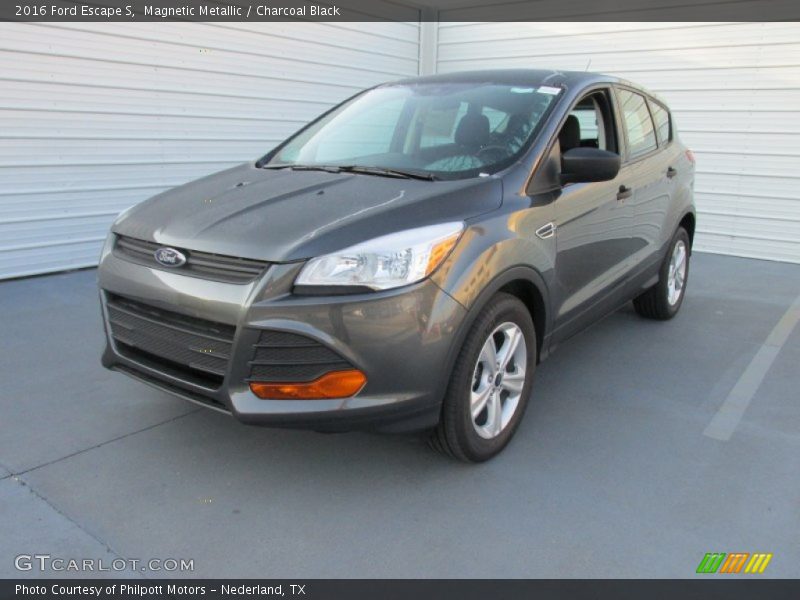 Magnetic Metallic / Charcoal Black 2016 Ford Escape S