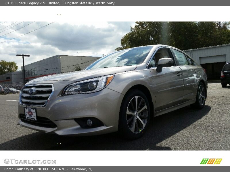 Tungsten Metallic / Warm Ivory 2016 Subaru Legacy 2.5i Limited