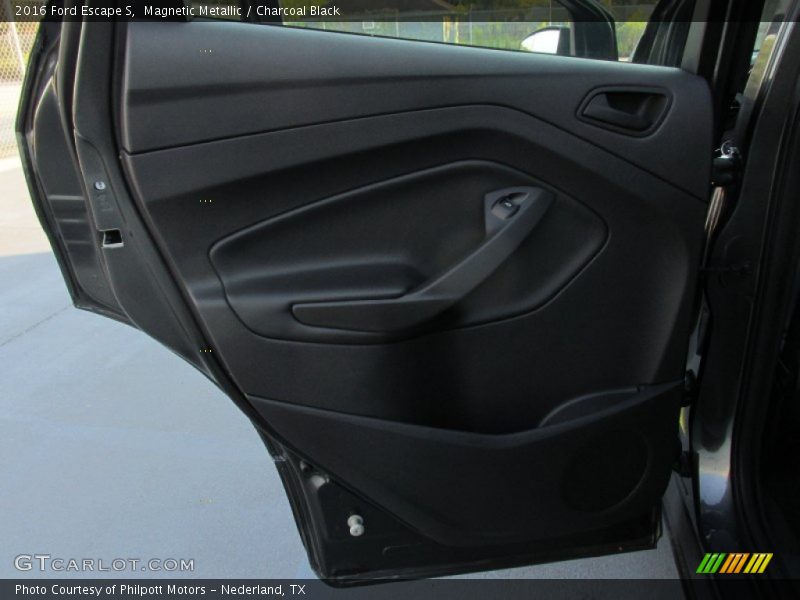 Magnetic Metallic / Charcoal Black 2016 Ford Escape S