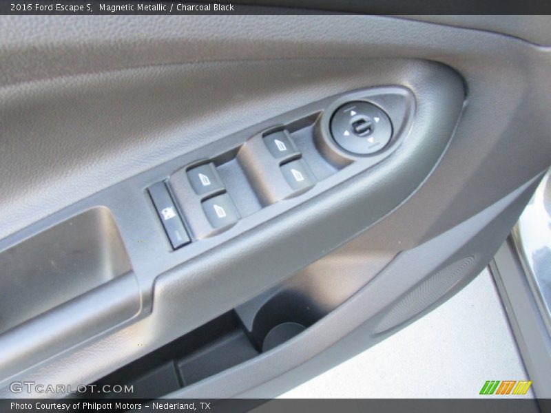 Magnetic Metallic / Charcoal Black 2016 Ford Escape S