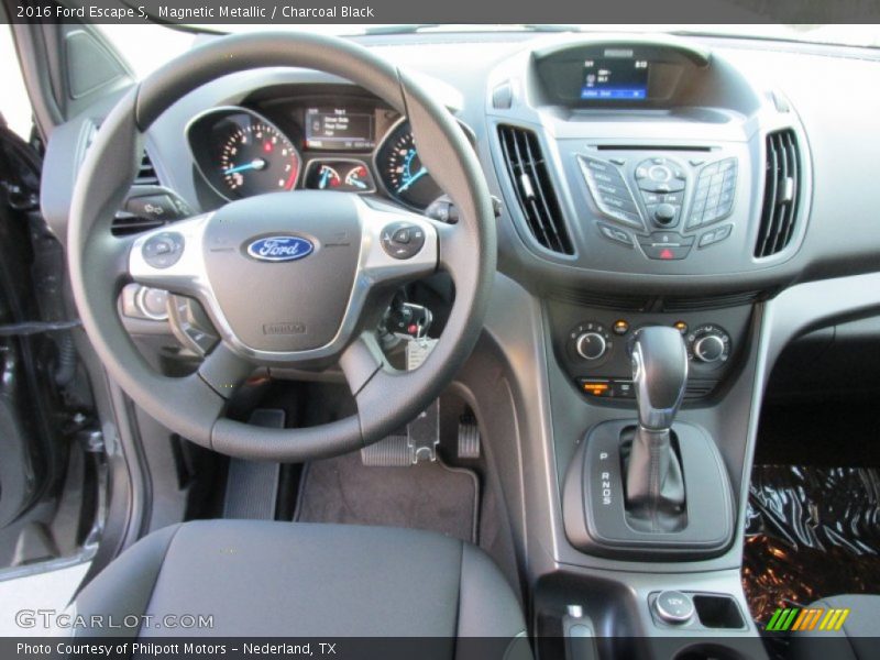 Magnetic Metallic / Charcoal Black 2016 Ford Escape S