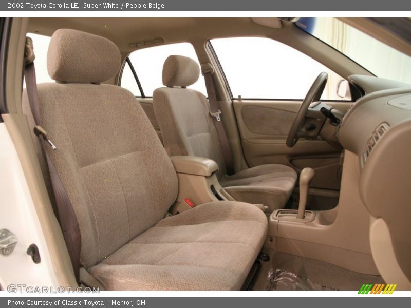 Super White / Pebble Beige 2002 Toyota Corolla LE