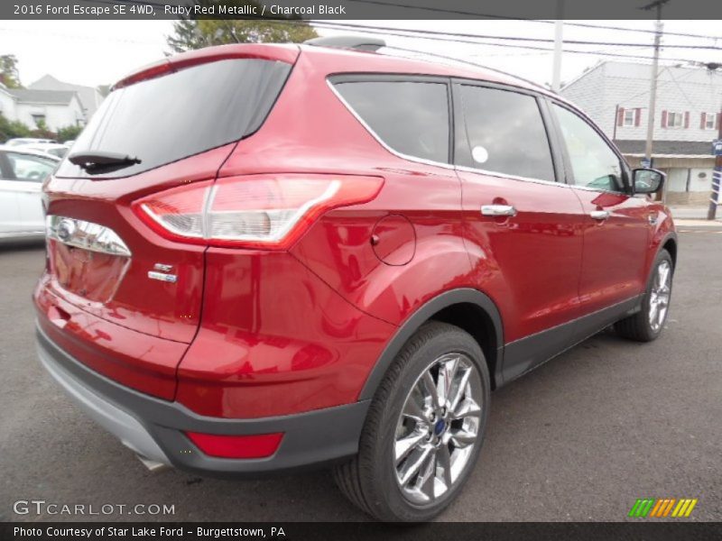 Ruby Red Metallic / Charcoal Black 2016 Ford Escape SE 4WD