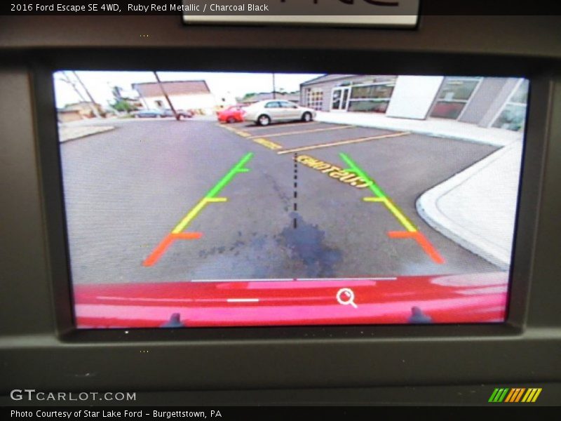 Ruby Red Metallic / Charcoal Black 2016 Ford Escape SE 4WD