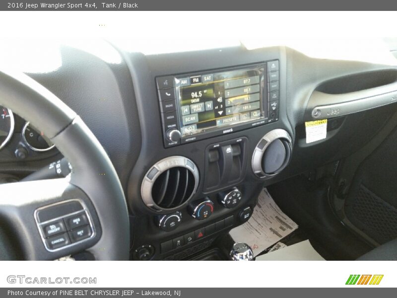 Tank / Black 2016 Jeep Wrangler Sport 4x4