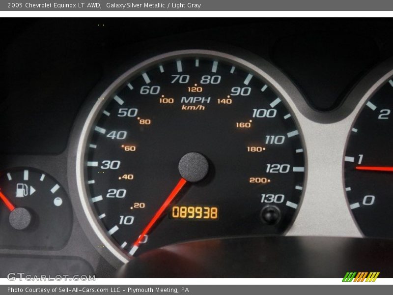 Galaxy Silver Metallic / Light Gray 2005 Chevrolet Equinox LT AWD