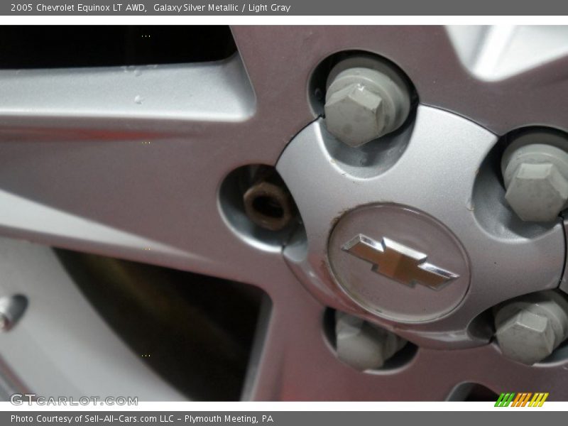 Galaxy Silver Metallic / Light Gray 2005 Chevrolet Equinox LT AWD