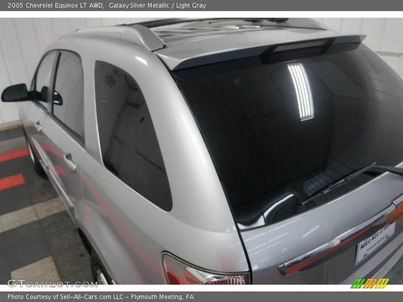 Galaxy Silver Metallic / Light Gray 2005 Chevrolet Equinox LT AWD