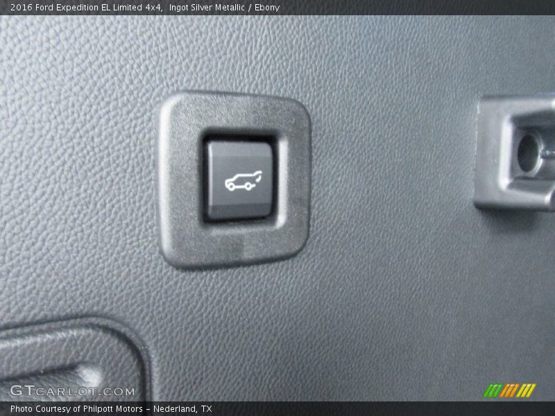 Ingot Silver Metallic / Ebony 2016 Ford Expedition EL Limited 4x4